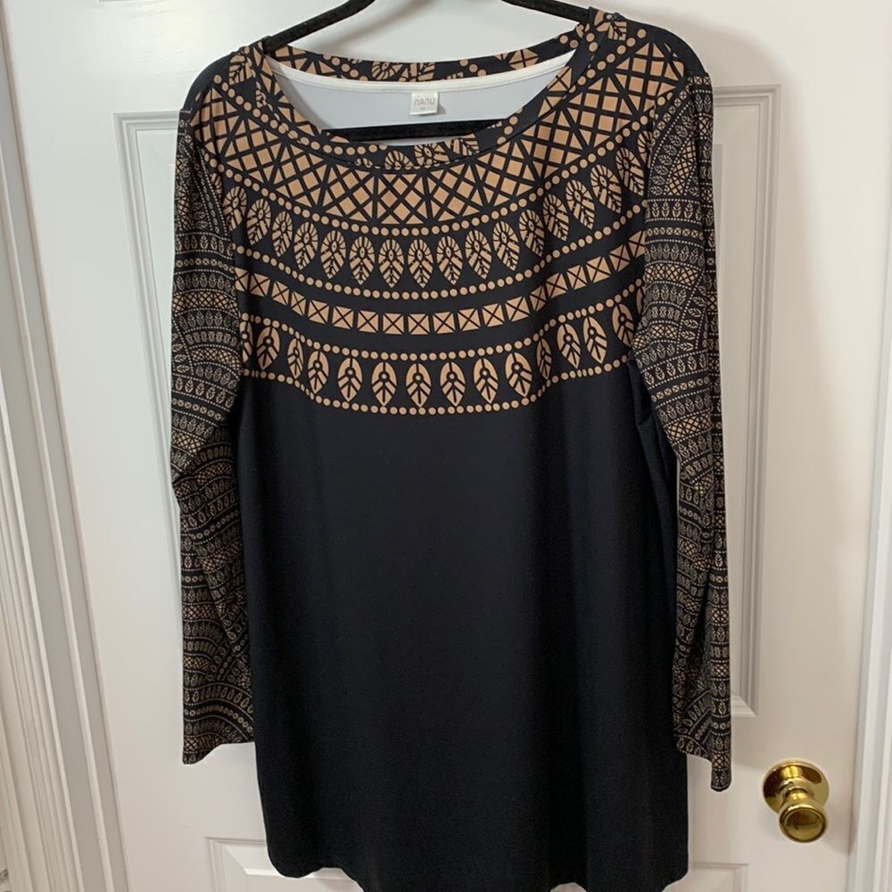 Nanu Size XL long sleeve tan & black mini dress and/or Tunic (depends on height)